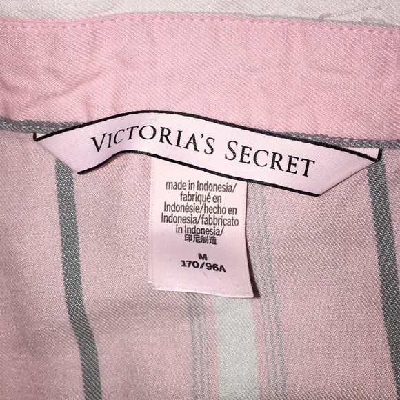 Victoria  Secret pajamas ❤️❤️💕 - Picture 3 of 7